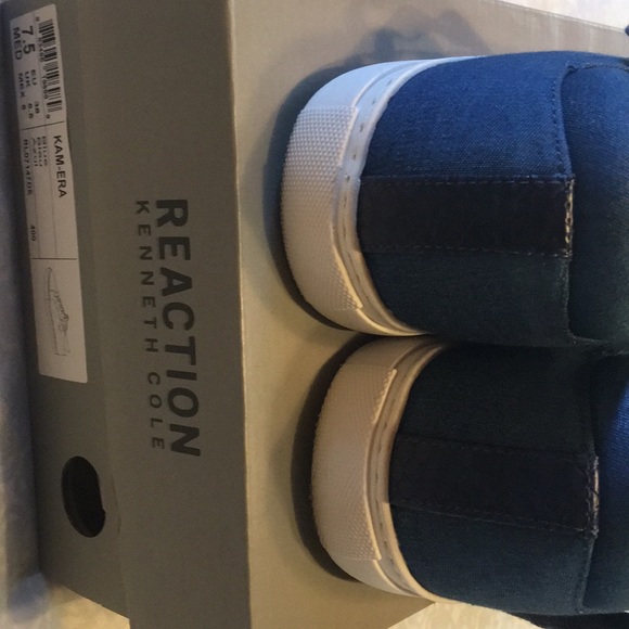 Kenneth Cole sneakers denim size 7 1/2 worn twice - Picture 2 of 4